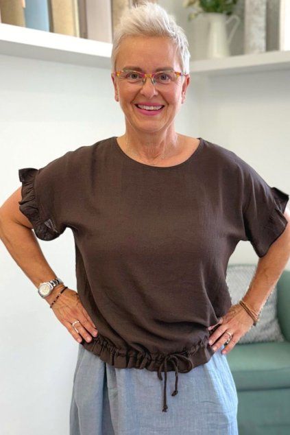 Lehká hnědá halenka tričko tmavě hnědá BLANKA STRAKA 1