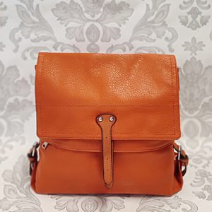 Stylový oranžový batoh Maria C.