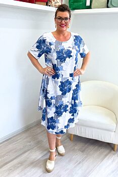 Letní pohodové šaty s květy modré