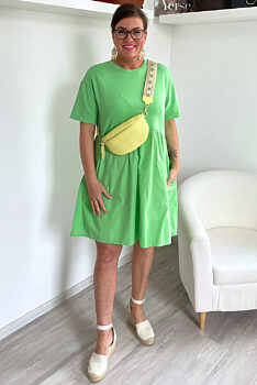 Zelené pohodové šaty