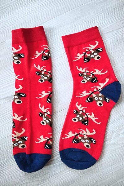 Vánoční ponožky červené sob se sluchátky