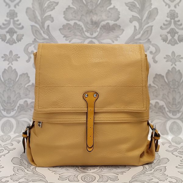 Stylový žlutý batoh Maria C.