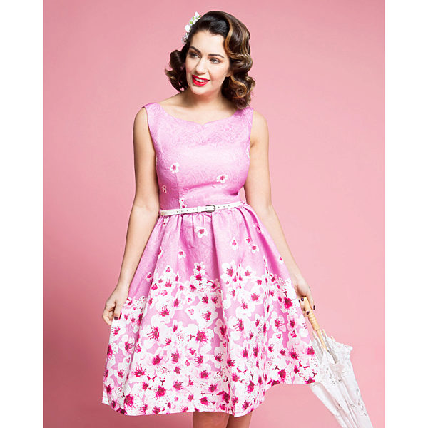 Růžové šaty s květy Lindy Bop Delta
