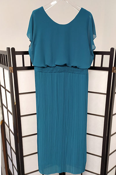 Tyrkysové šaty s plisovanou sukní Gabriela Visconti Elin